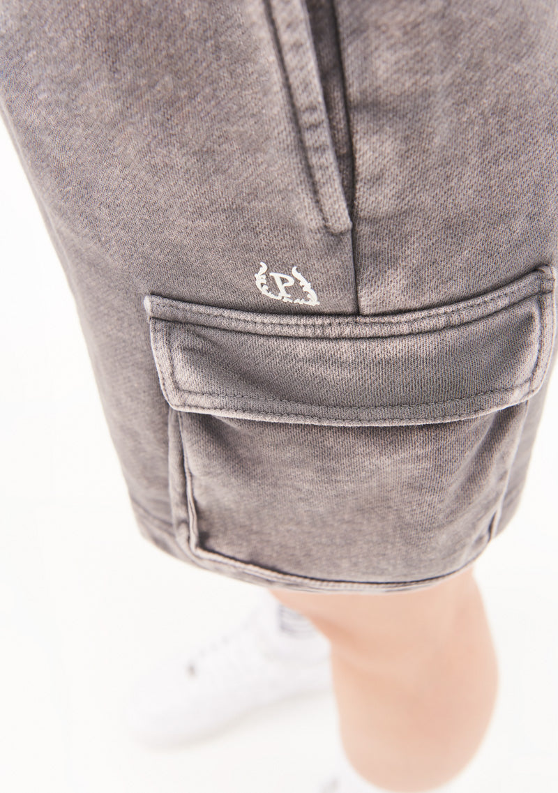 Classic washed gray shorts