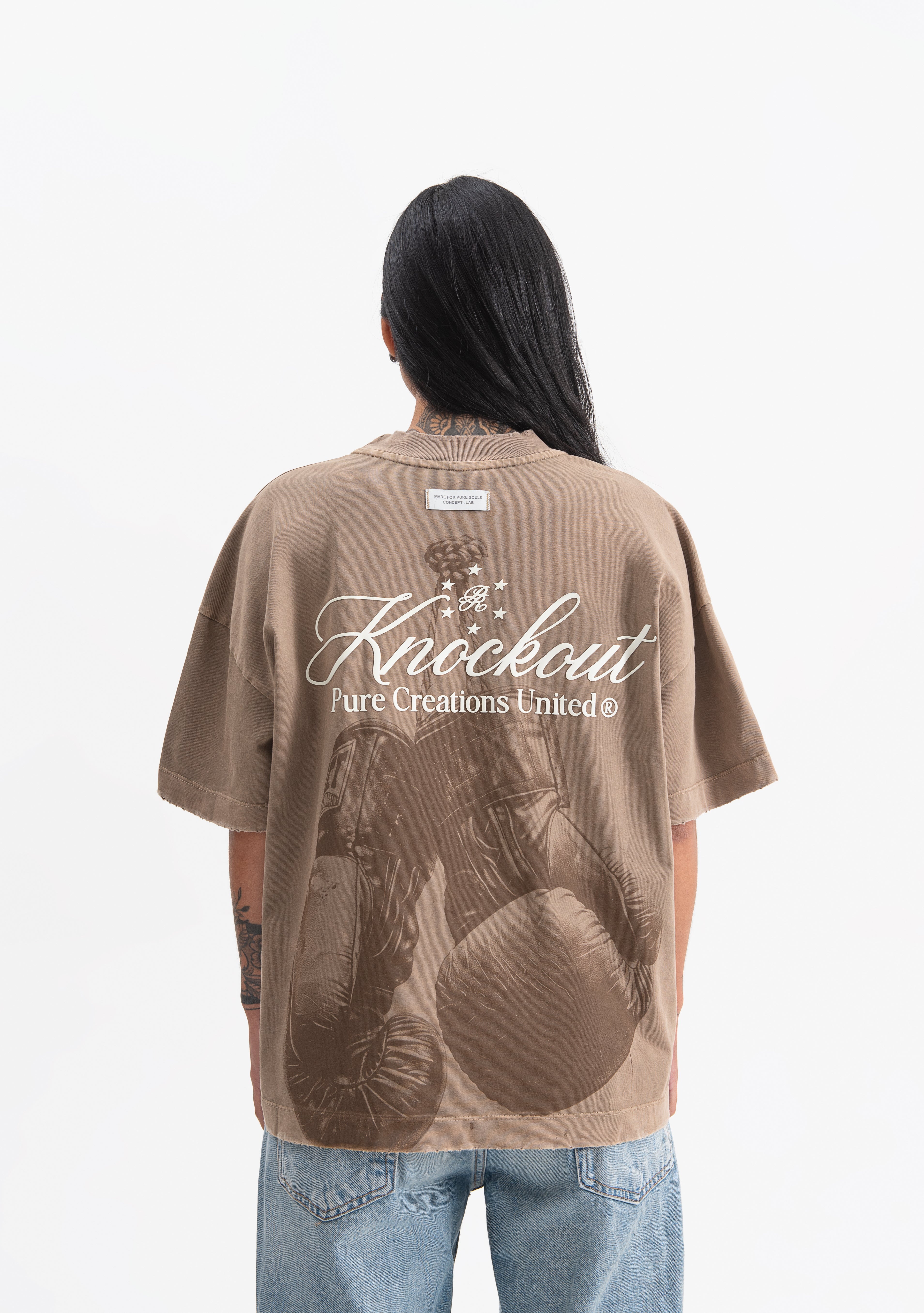 knockout brown gloves T-shirt