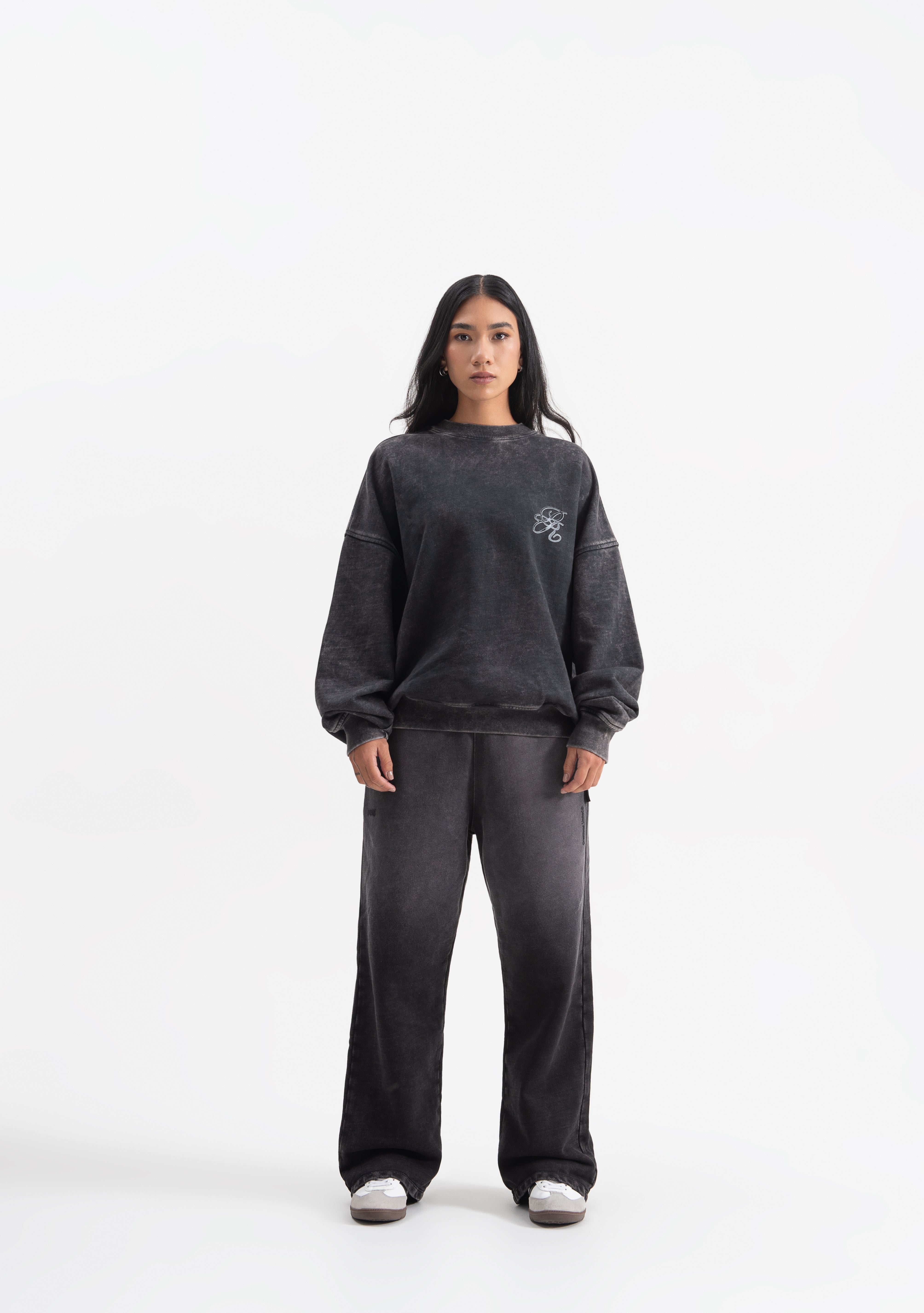 Knockout Black crewneck