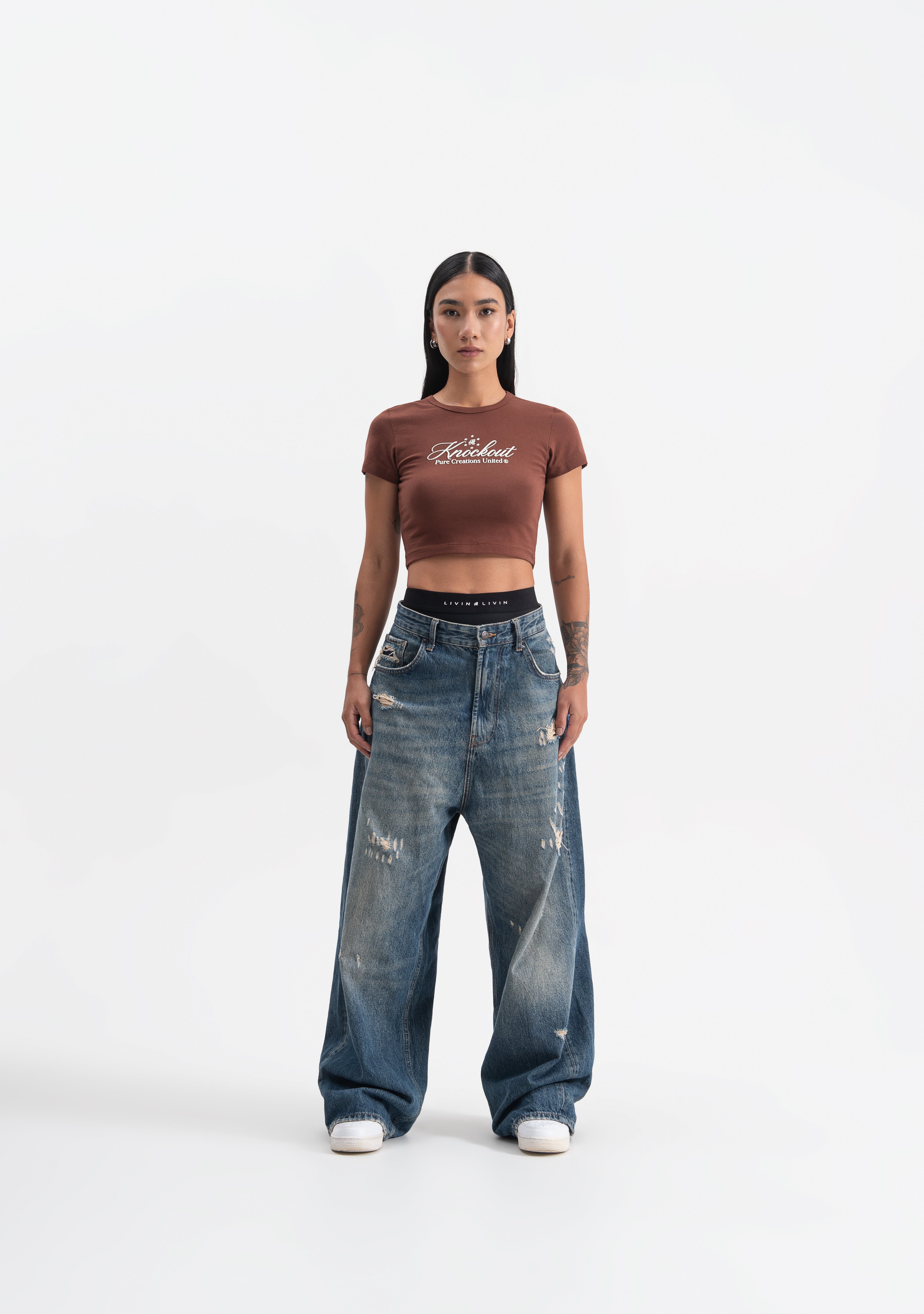 Knockout brown baby tee