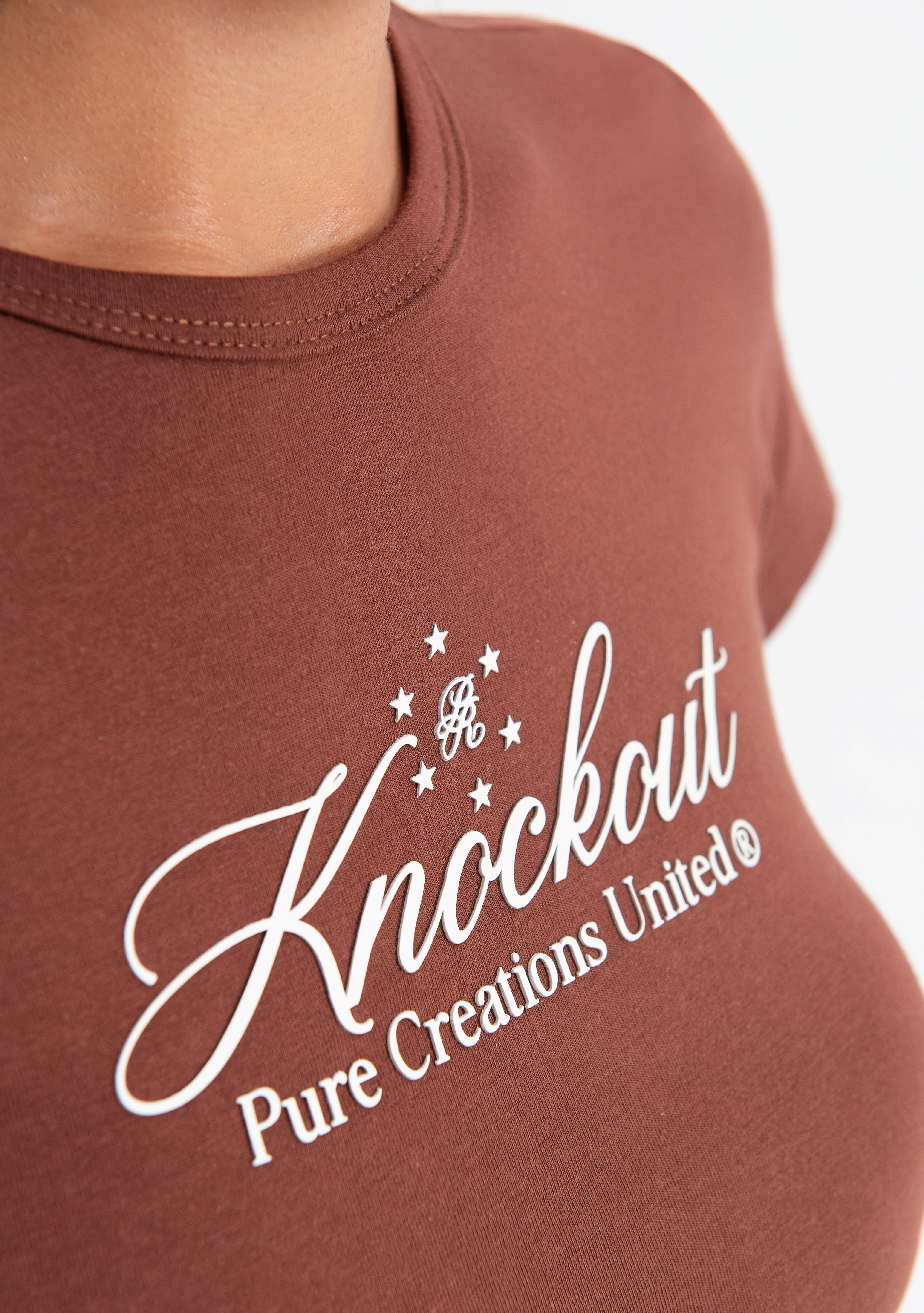 Knockout brown baby tee
