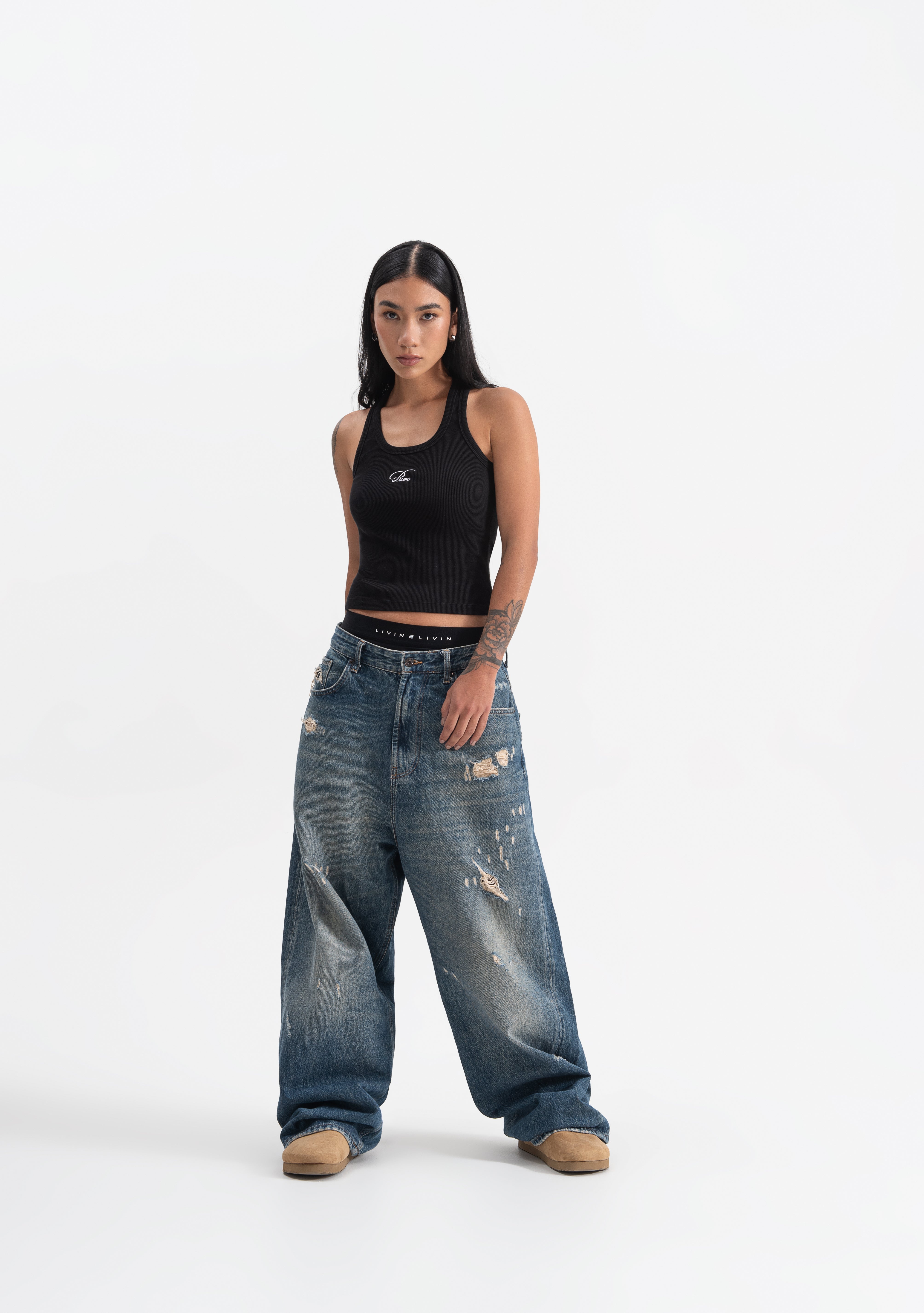 Knockout woman tank top