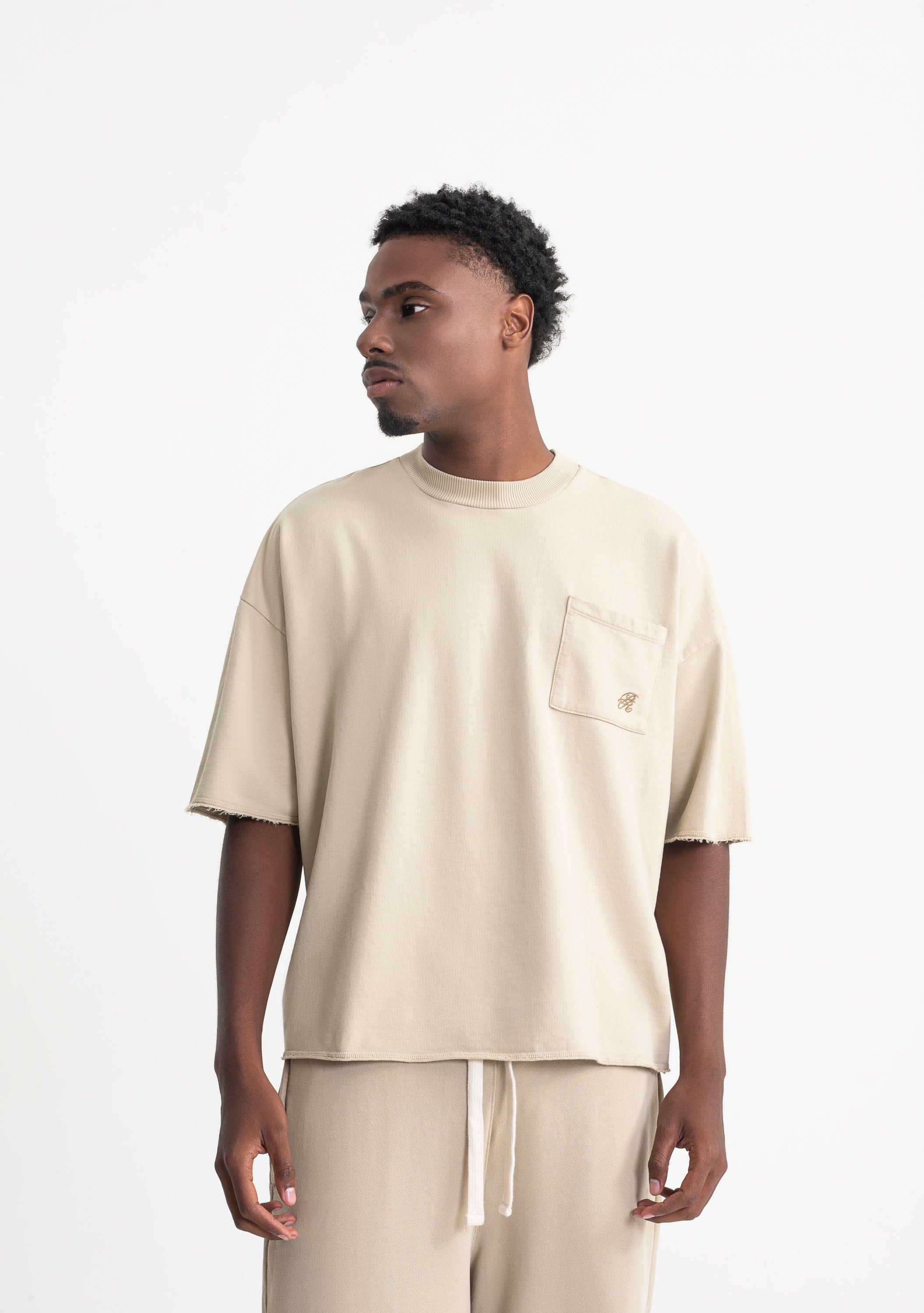 Rustic taupe pocket t-shirt