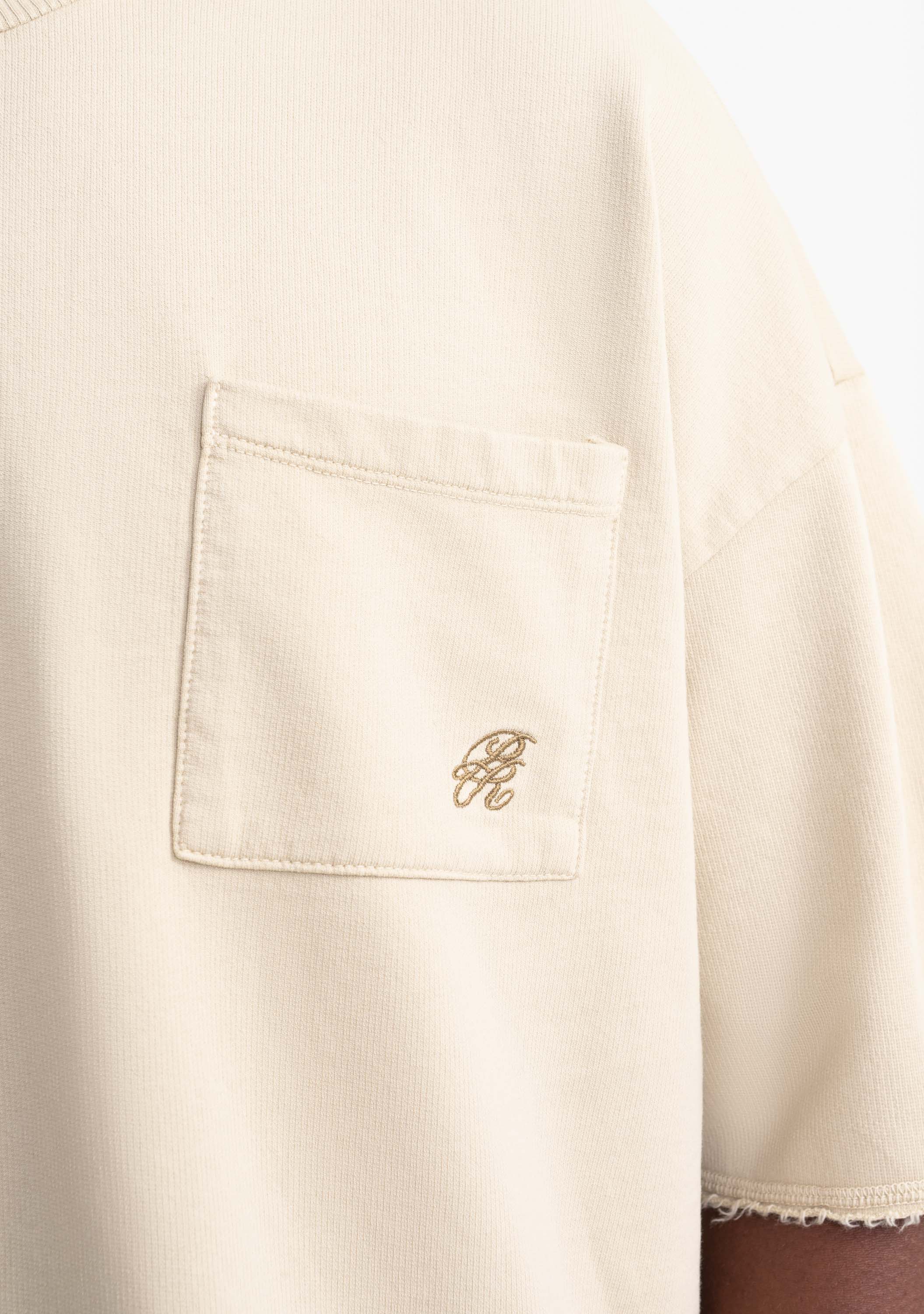 Rustic taupe pocket t-shirt