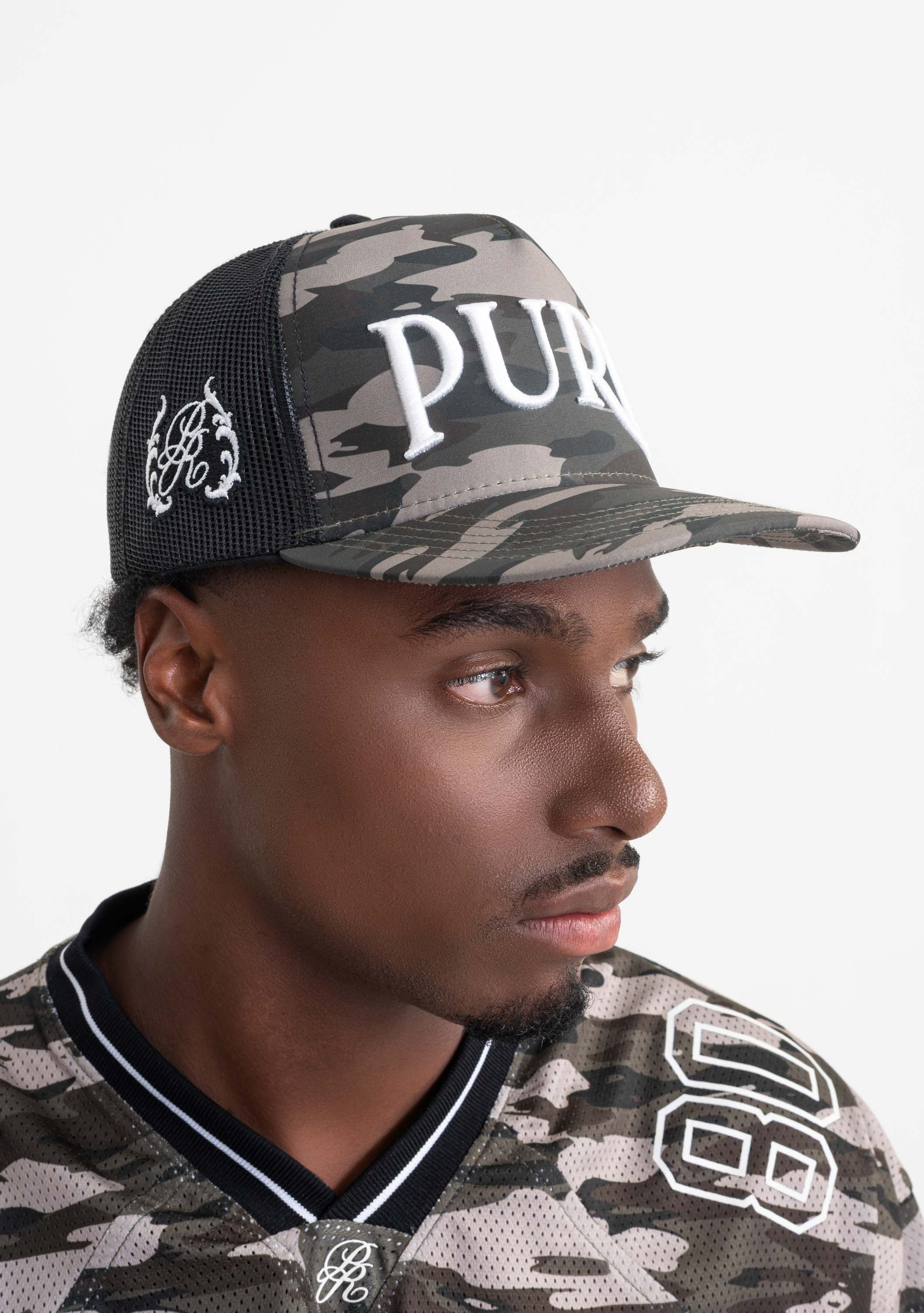 Rustic camouflaged cap