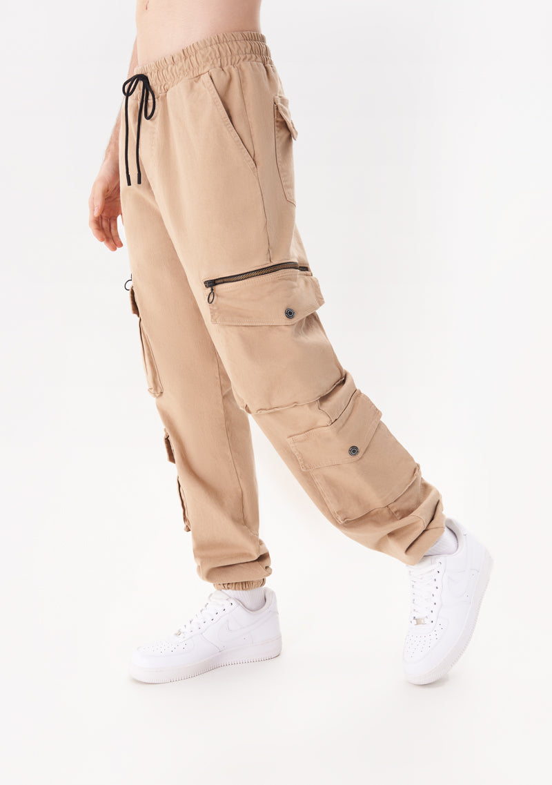 College Cargo pants