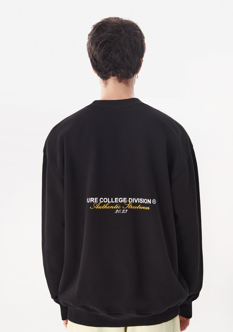 College Black Pullover