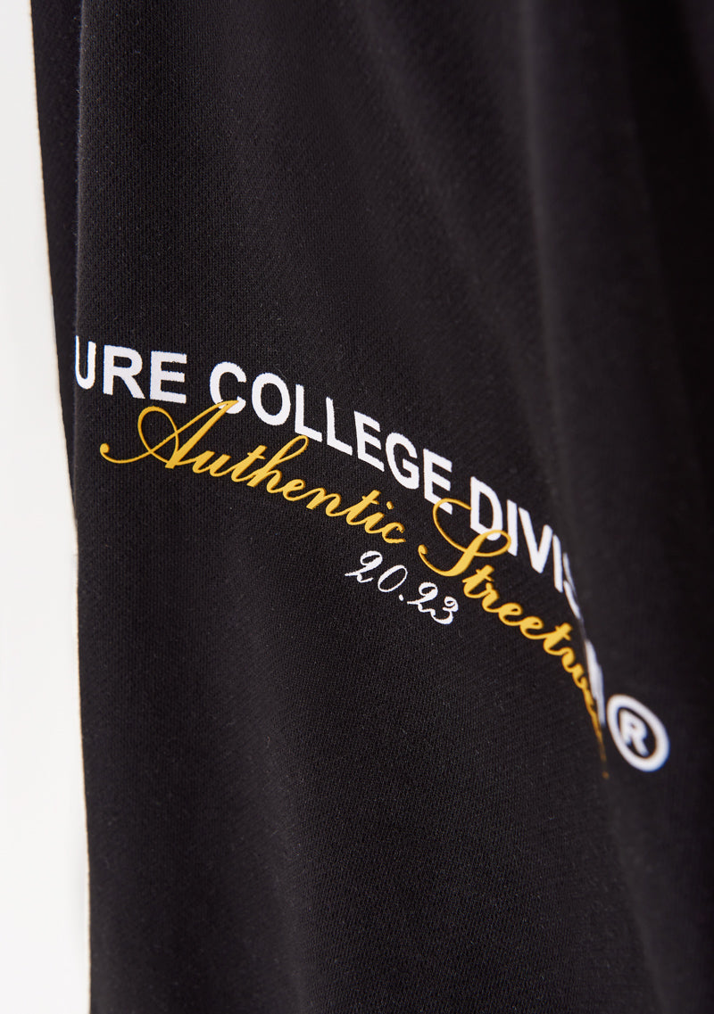 College Black Pullover